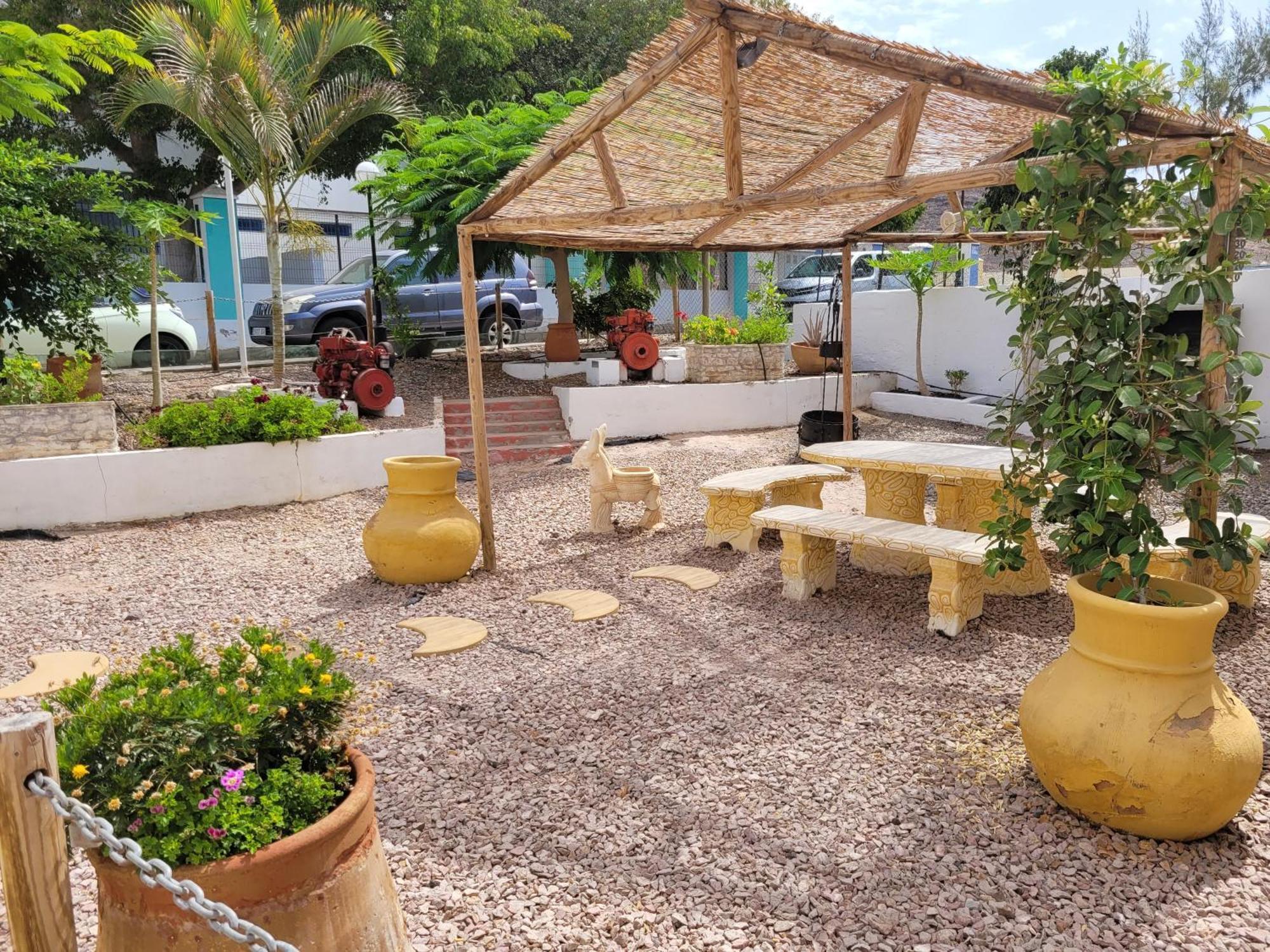 Chabela'S Hostel Лахита Экстерьер фото